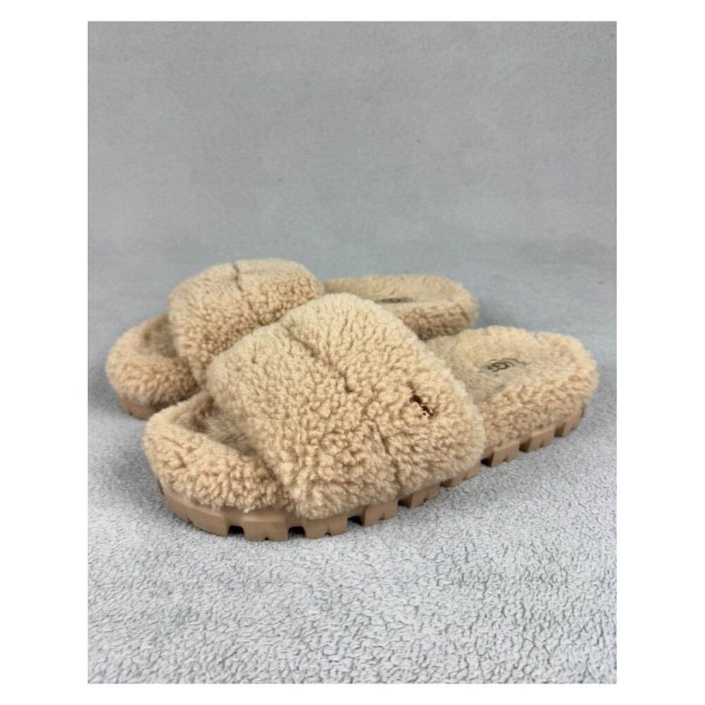 UGG Slippers Womens Size 8 Cozetta Curly Beige Sheepskin Slide Sandals Fluffy